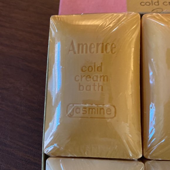 Vintage Marshall Field & Co America cold cream Bath Soap Bars - Picture 5 of 5